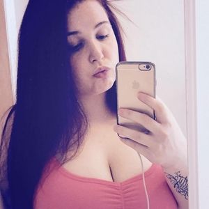 Meet your Posher, Ariel